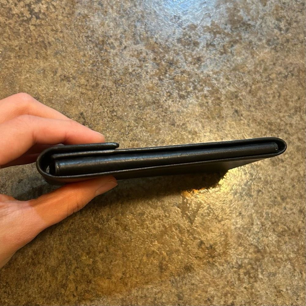 GUCCI Rare Key Case Leather Black - Picture 14 of 16